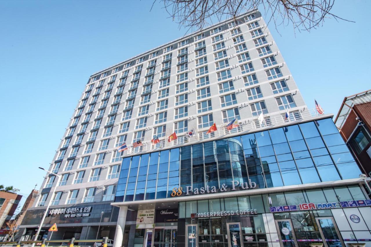 The Venezia Hotel